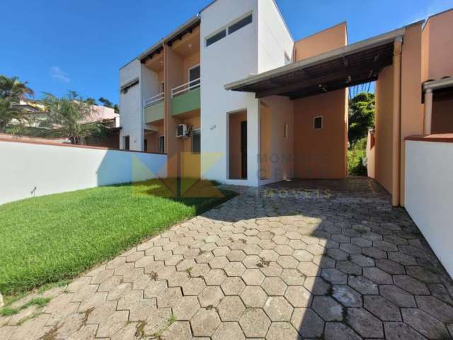Casa com 3 quartos para alugar no Velha, Blumenau , 100 m2 por R$ 3.000