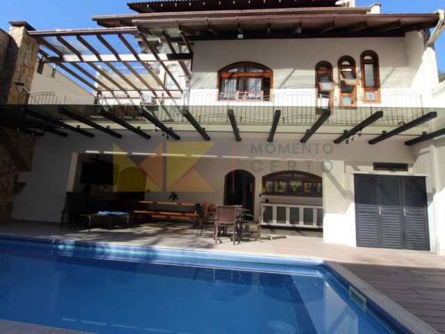 Casa com 3 quartos à venda no Valparaíso, Blumenau , 650 m2 por R$ 1.200.000