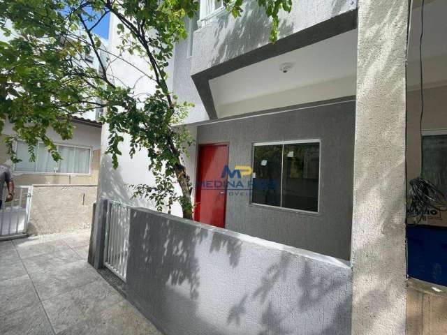 Casa com 2 dormitórios à venda por R$ 180.000,00 - Porto Novo - São Gonçalo/RJ