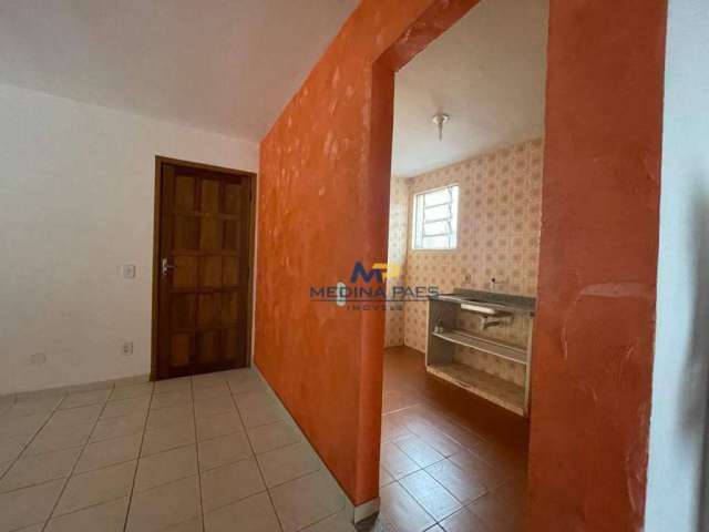 Apartamento com 2 dormitórios à venda, 55 m² por R$ 145.000,00 - Barro Vermelho - São Gonçalo/RJ