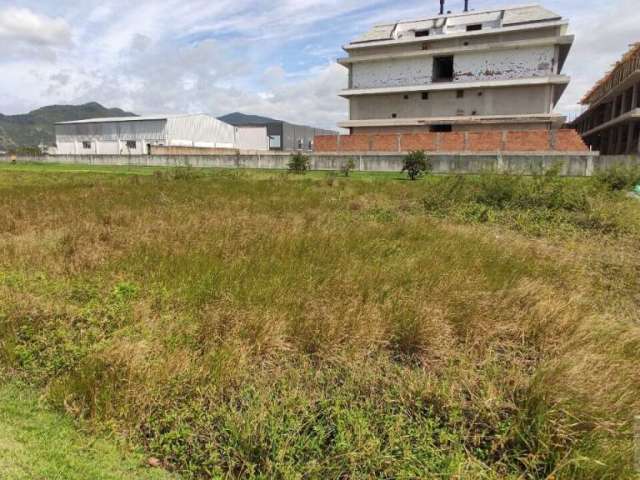 Terreno à venda no bairro Campeche - Florianópolis/SC