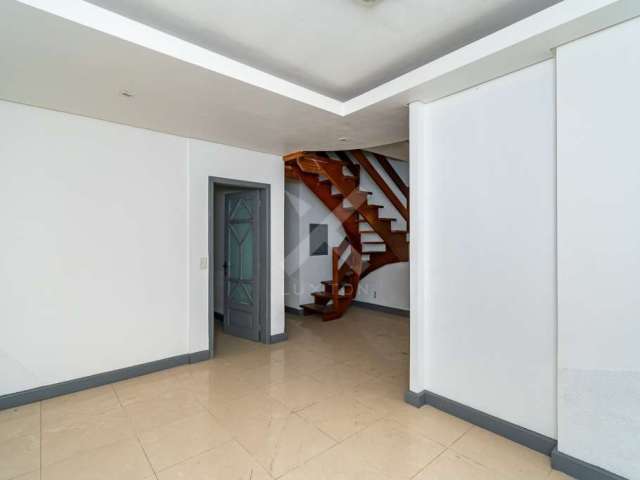 Casa com 3 quartos para alugar na Rua Doutor Gastão Rhodes, 368, Santana, Porto Alegre por R$ 5.000
