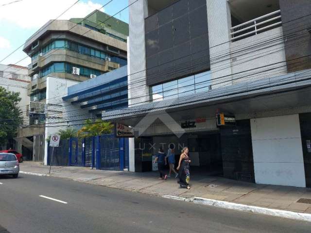 Ponto comercial para alugar na Avenida Protásio Alves, 2589, Petrópolis, Porto Alegre por R$ 25.000