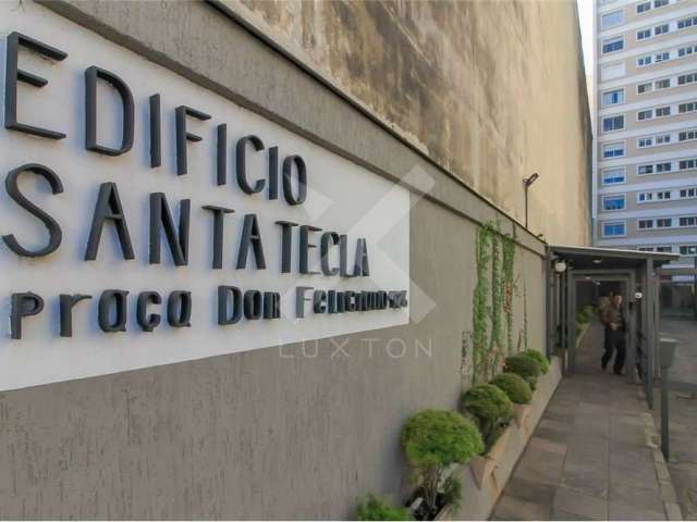 Apartamento com 4 quartos à venda na Praça Dom Feliciano, 126, Centro Histórico, Porto Alegre por R$ 1.007.000