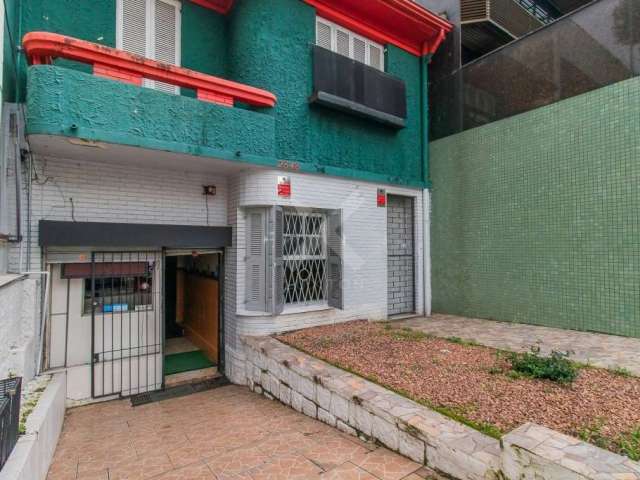 Casa comercial para alugar na Avenida Protásio Alves, 2846, Petrópolis, Porto Alegre por R$ 2.400
