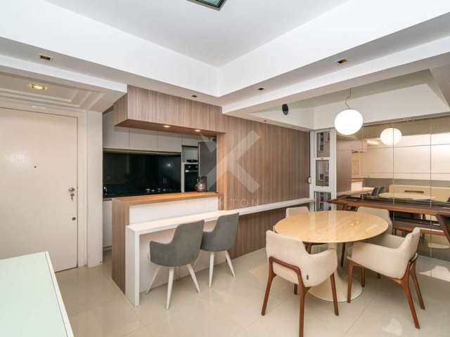 Apartamento com 2 quartos para alugar na Rua Afonso Taunay, 120, Boa Vista, Porto Alegre por R$ 4.200