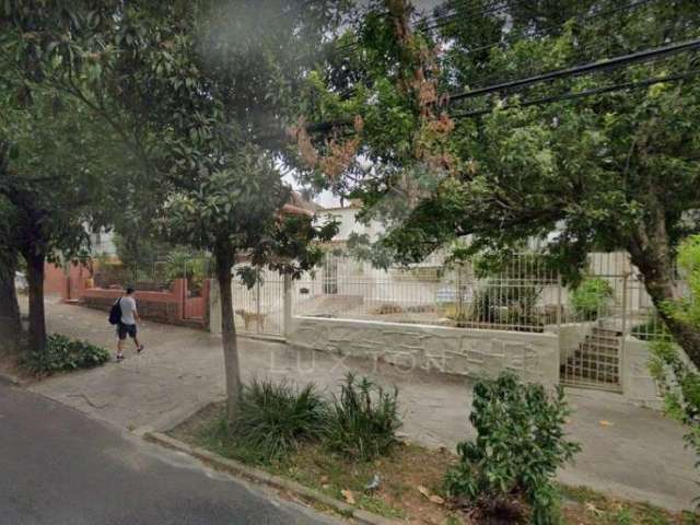 Terreno à venda na Rua Felipe de Oliveira, 999, Petrópolis, Porto Alegre por R$ 1.800.000