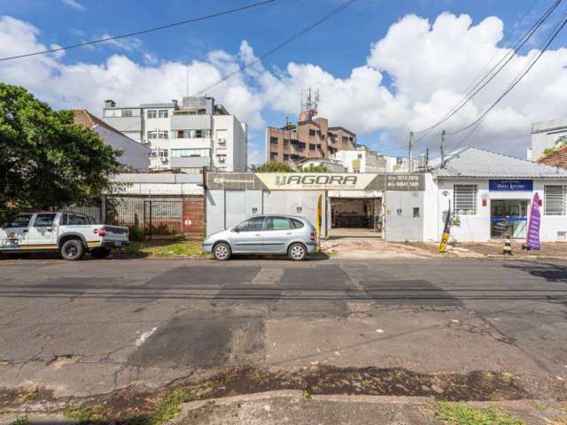 Terreno à venda na Dona Cecilia, 79, Azenha, Porto Alegre por R$ 1.340.000
