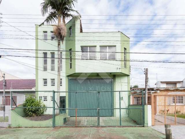 Barracão / Galpão / Depósito para alugar na Avenida Vinte e Um de Abril, 400, Sarandi, Porto Alegre por R$ 4.400