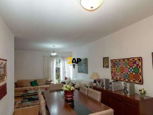Casa com 3 quartos à venda na Rua Gil Eanes, 478, Campo Belo, São Paulo por R$ 1.520.000