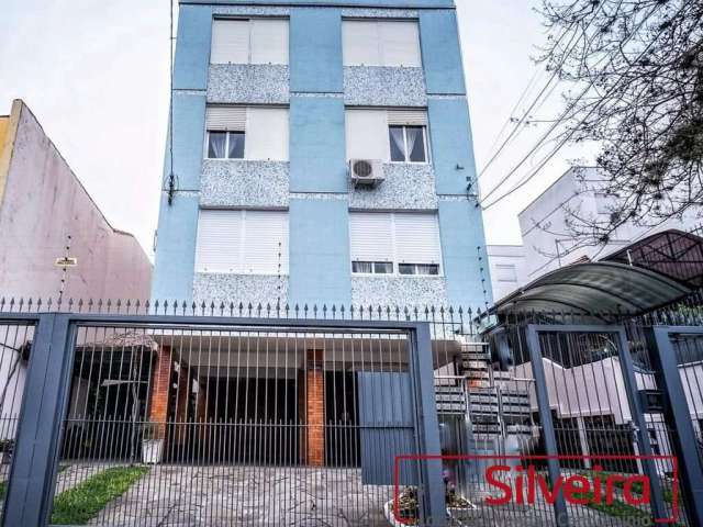 Apartamento com 2 quartos à venda na Beco Andaraí, 276, Passo da Areia, Porto Alegre por R$ 219.000