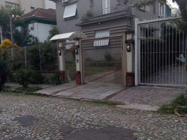 Casa com 3 quartos à venda na Rua Zamenhoff, 98, São João, Porto Alegre por R$ 1.900.000