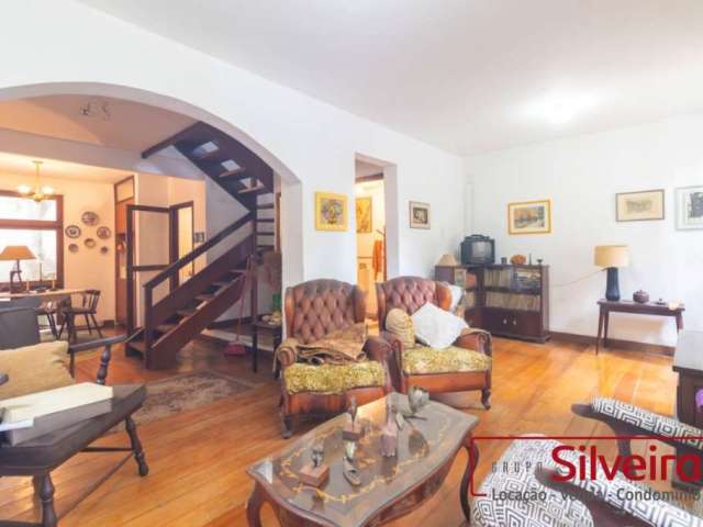 Casa com 3 quartos para alugar na Rua Marquês do Pombal, 251, Moinhos de Vento, Porto Alegre por R$ 7.000