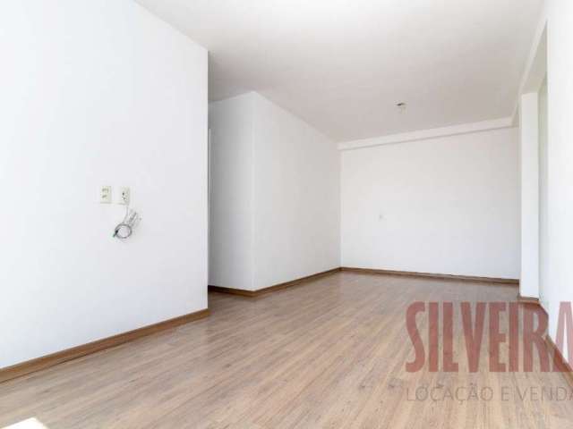 Apartamento com 3 quartos para alugar na Bento Gonçalves, 205, Azenha, Porto Alegre por R$ 2.000