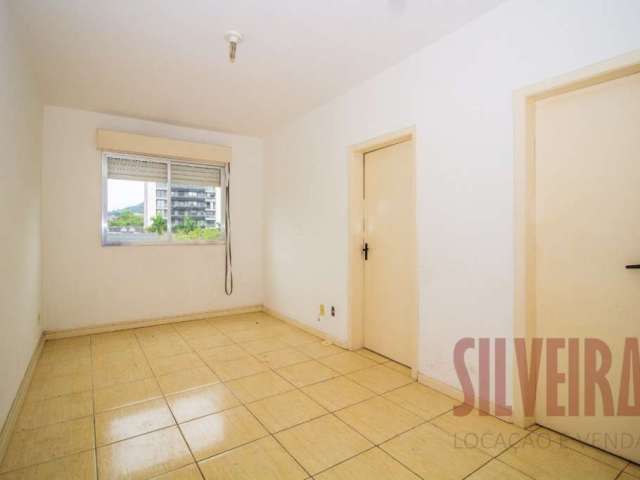 Apartamento com 1 quarto para alugar na Avenida Ipiranga, 8433, Partenon, Porto Alegre por R$ 990