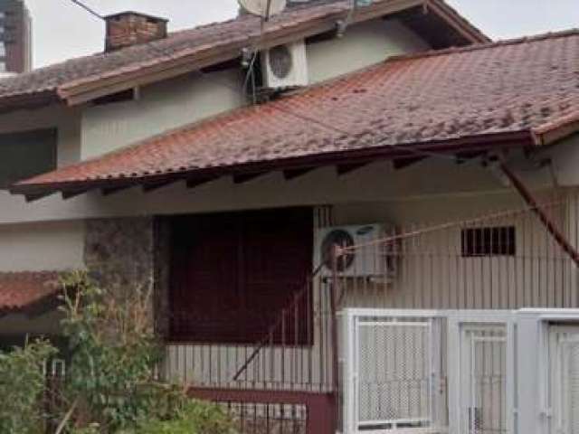 Casa com 3 quartos à venda na Rua Professor Ulisses Cabral, 64, Chácara das Pedras, Porto Alegre por R$ 1.550.000