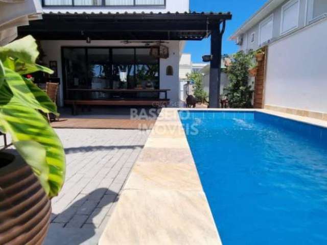 Casa com 3 quartos à venda na Rua da Escova de Garrafa, 541, Cachoeira do Bom Jesus, Florianópolis por R$ 1.750.000