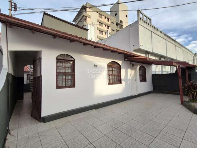 Casa com 7 quartos à venda na Francisco Ocampo More, 89, Saco dos Limões, Florianópolis por R$ 890.000