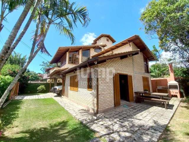 Casa com 3 dormitórios (3 suítes) à venda, a 600m da praia - Rio Tavares - Florianópolis/SC