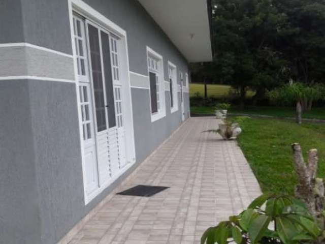 Chácara / sítio com 3 quartos à venda em Contenda, São José dos Pinhais , 238 m2 por R$ 720.000