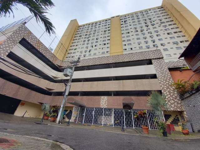 Apartamento com 2 dormitórios para alugar, 66 m² por R$ 1.778,96/mês - Fonseca - Niterói/RJ