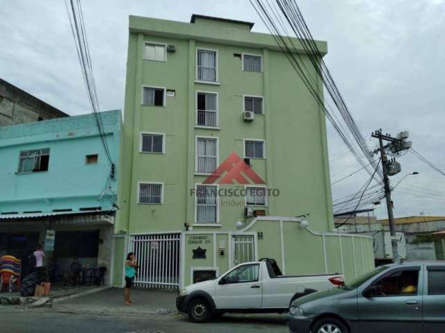 Apartamento com 2 dormitórios para alugar, 40 m² por R$ 877,78/mês - Trindade - São Gonçalo/RJ