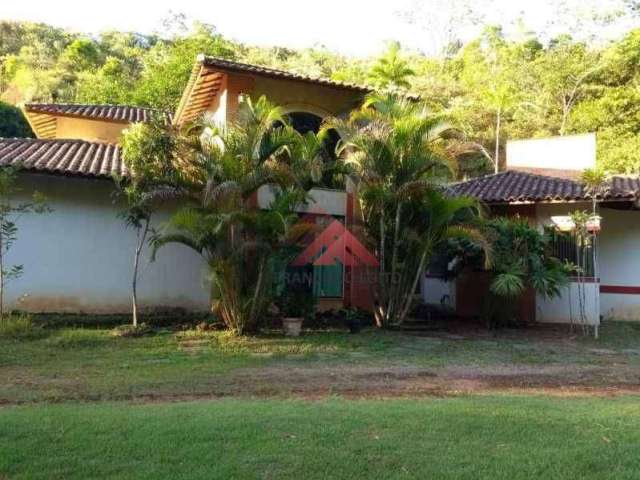 Sítio em Casimiro de Abreu com 3 dormitórios à venda, 176000 m² por R$ 1.350.000 - Industrial - Casimiro de Abreu/RJ