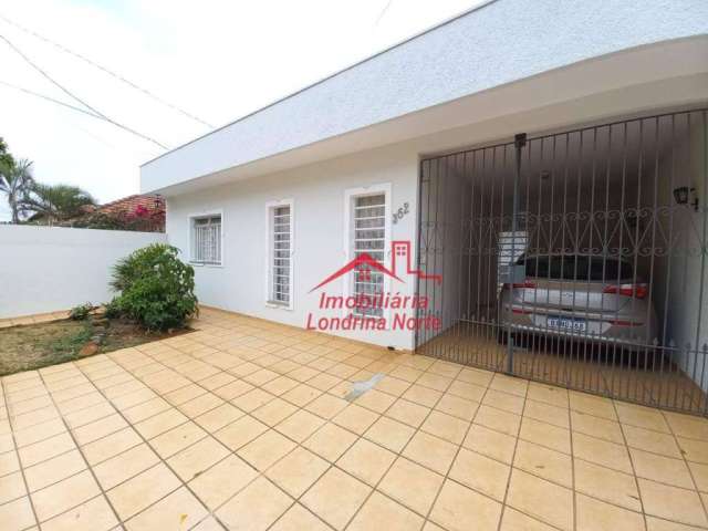 Casa com 3 dormitórios para alugar, 160 m² por R$ 2.500,00/mês - Centro - Londrina/PR