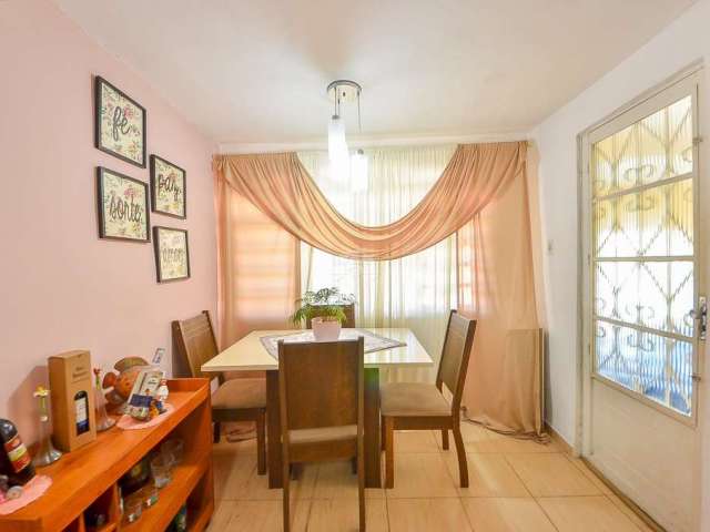 Casa com 5 quartos à venda na Rua Darci Cordeiro, 127, Alto Boqueirão, Curitiba, 130 m2 por R$ 270.000