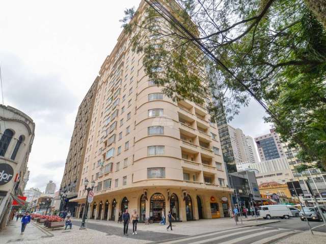 Apartamento com 3 quartos à venda na Praça General Osório, 115, Centro, Curitiba, 183 m2 por R$ 399.000