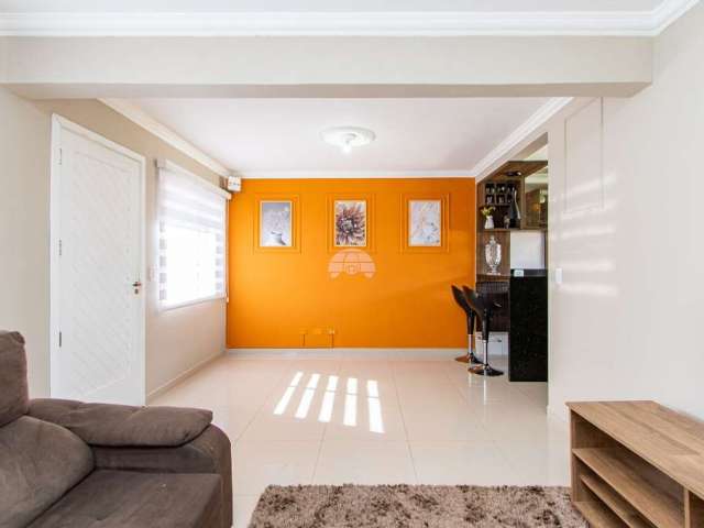 Casa em condomínio fechado com 3 quartos à venda na Rua Edenir Correia, 08, Santa Cândida, Curitiba, 101 m2 por R$ 500.000