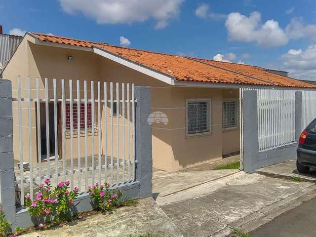 Casa em condomínio fechado com 3 quartos à venda na Rua das Laranjeiras, 307, Jardim das Graças, Colombo, 49 m2 por R$ 269.999