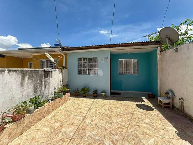 Casa com 2 quartos à venda na Rua Maria Vergínia Alves Souza, 193, Jardim dos Eucaliptos, Colombo, 50 m2 por R$ 150.000