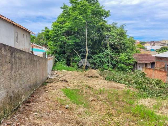 Terreno à venda na Rua Neriman Nezetli, 35, Vila Guaraci, Colombo por R$ 250.000