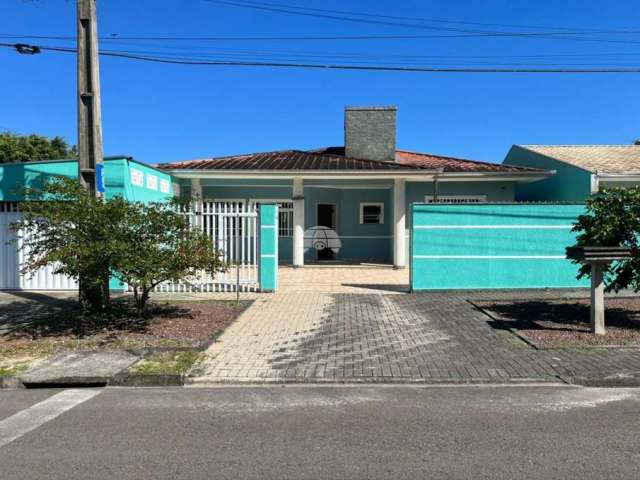 Casa com 2 quartos à venda na Rua Vereador Paulo Saporski, 350, Cohapar, Guaratuba, 170 m2 por R$ 600.000