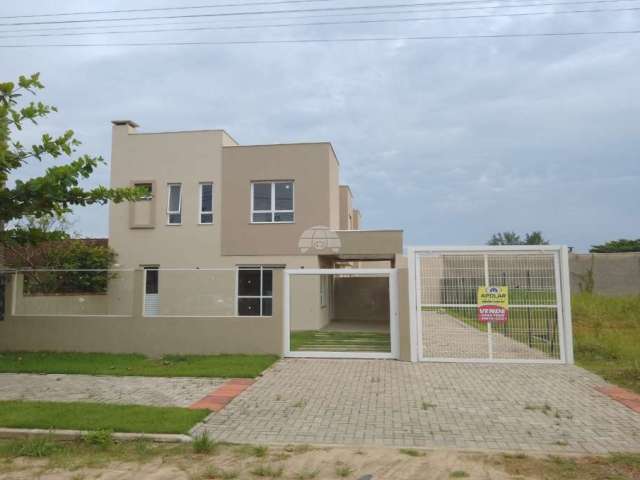 Casa em condomínio fechado com 2 quartos à venda na AVENIDA CURITIBA, 00, Coroados, Guaratuba, 84 m2 por R$ 390.000