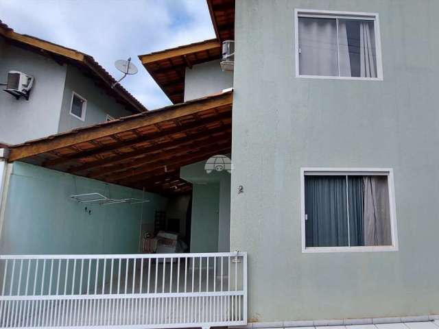 Casa em condomínio fechado com 2 quartos à venda na RUA ANEQUIM, 765, Jardim Verdes Mares, Itapoá, 83 m2 por R$ 220.000