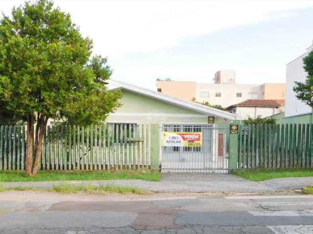 Casa com 3 quartos à venda na Rua Bernardo Dombrowski, 359, Afonso Pena, São José dos Pinhais, 127 m2 por R$ 700.000