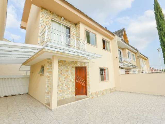 Casa com 3 quartos à venda na Rua Amazonas, 315, Campo Pequeno, Colombo, 80 m2 por R$ 490.000