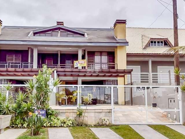 Casa com 4 quartos à venda na Avenida Brasil, 653, Atami, Pontal do Paraná, 169 m2 por R$ 960.000