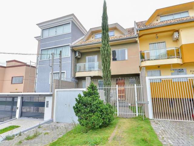 Casa com 3 quartos à venda na Rua Santa Joana d'Arc, 270, Lindóia, Curitiba, 175 m2 por R$ 690.000