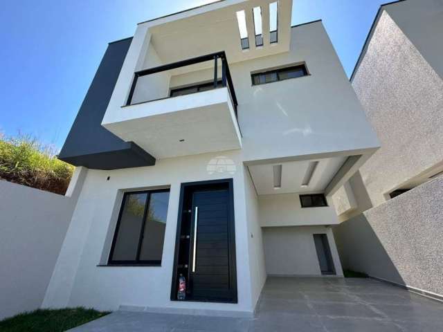 Casa com 3 quartos à venda na Rua Pioneiro Orlando Sambugaro, 282, Fraron, Pato Branco, 114 m2 por R$ 530.000