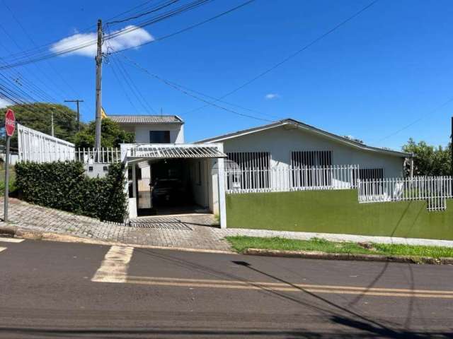 Casa com 5 quartos à venda na Rua dos Lírios, 525, Novo Horizonte, Pato Branco, 220 m2 por R$ 390.000