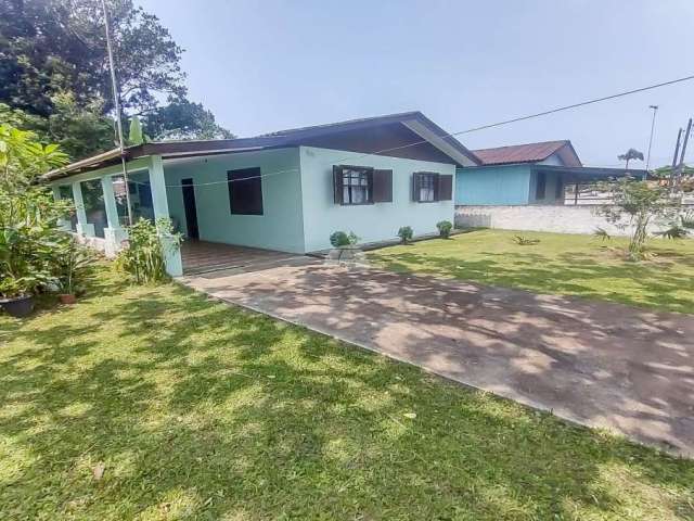 Casa com 3 quartos à venda na Avenida Tocantins, 596, Canoas, Pontal do Paraná, 100 m2 por R$ 490.000