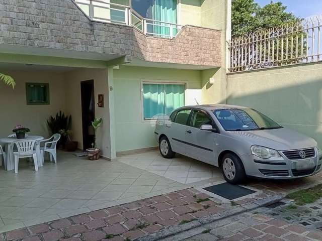 Casa em condomínio fechado com 4 quartos à venda na Rua Jorge Batista Crocetti, 434, Capão da Imbuia, Curitiba, 160 m2 por R$ 699.000