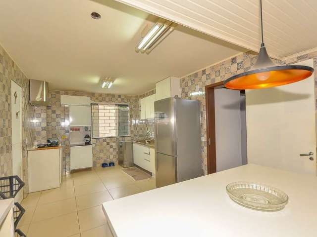 Casa com 3 quartos à venda na Rua Acácio Corrêa, 473, Parolin, Curitiba, 150 m2 por R$ 699.000