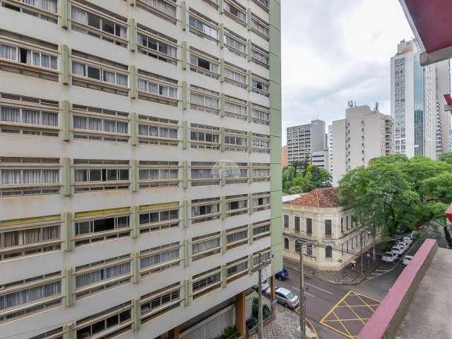 Apartamento com 3 quartos à venda na Rua Visconde do Rio Branco, 1799, Centro, Curitiba, 151 m2 por R$ 650.000