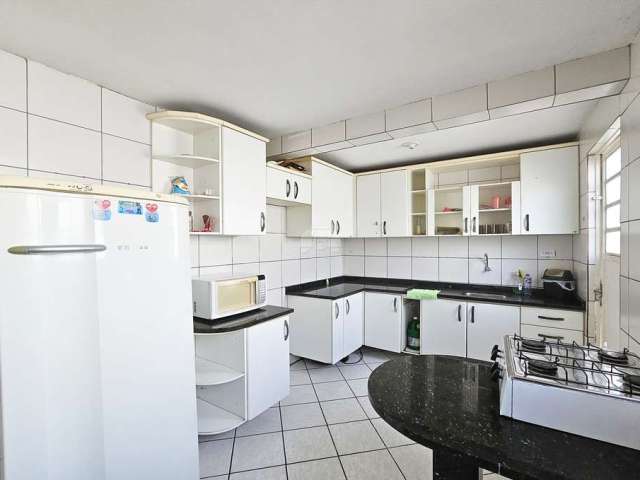 Casa com 3 quartos à venda na Rua Abatiá, 268, Emiliano Perneta, Pinhais, 94 m2 por R$ 485.900