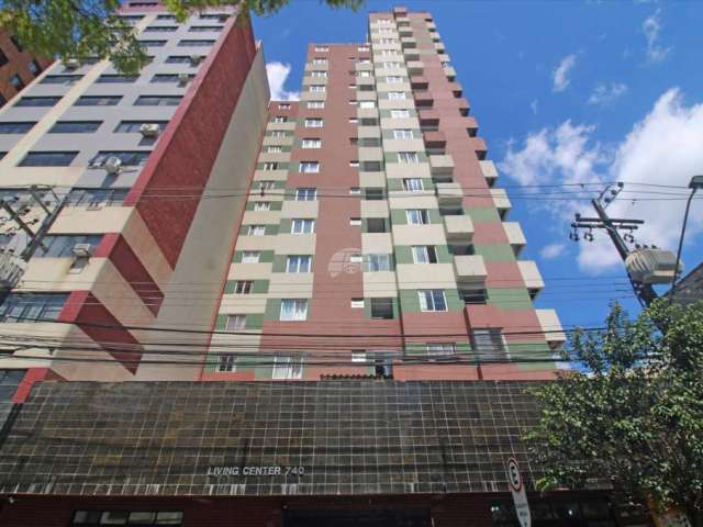 Apartamento com 2 quartos para alugar na Rua Doutor Faivre, 740, Centro, Curitiba, 79 m2 por R$ 2.000