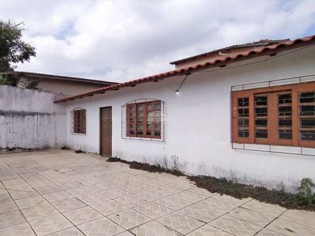 Casa com 3 quartos para alugar na Rua Alípio Schamne, 101, Uberaba, Curitiba, 120 m2 por R$ 2.400
